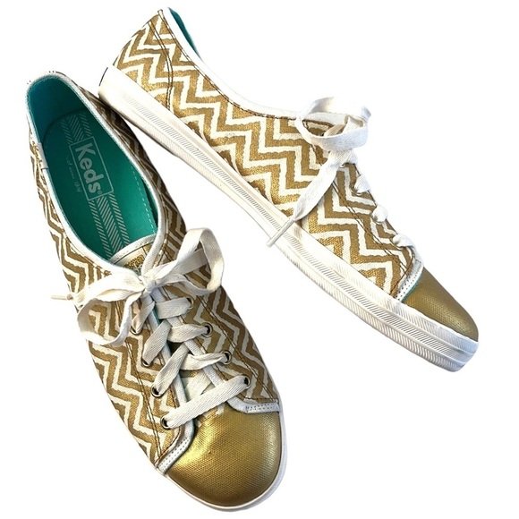 Like New Keds Gold Chevron Classic Sneakers Size 11 - Picture 1 of 10